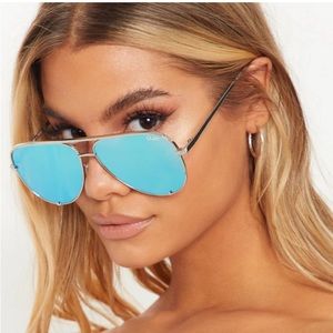 Quay x Desi High key Aviator blue/silver